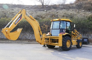 During the May Day period, Shanmeng's large tonnage stone forklift was delivered to customers, creating higher value for customers